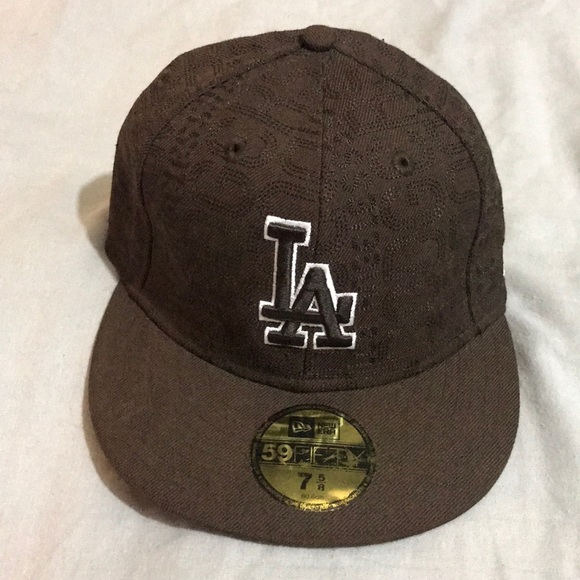 Brown dodgers fitted hat Clearance